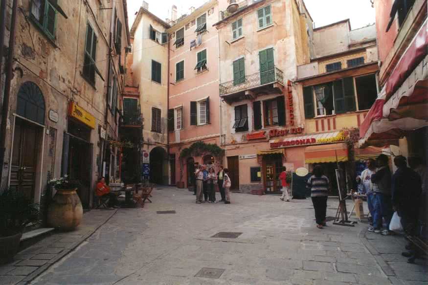 Monterosso   b18mon1.jpg