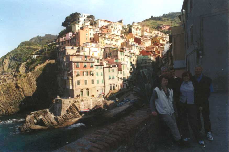 Riomaggiore   b18rio1.jpg